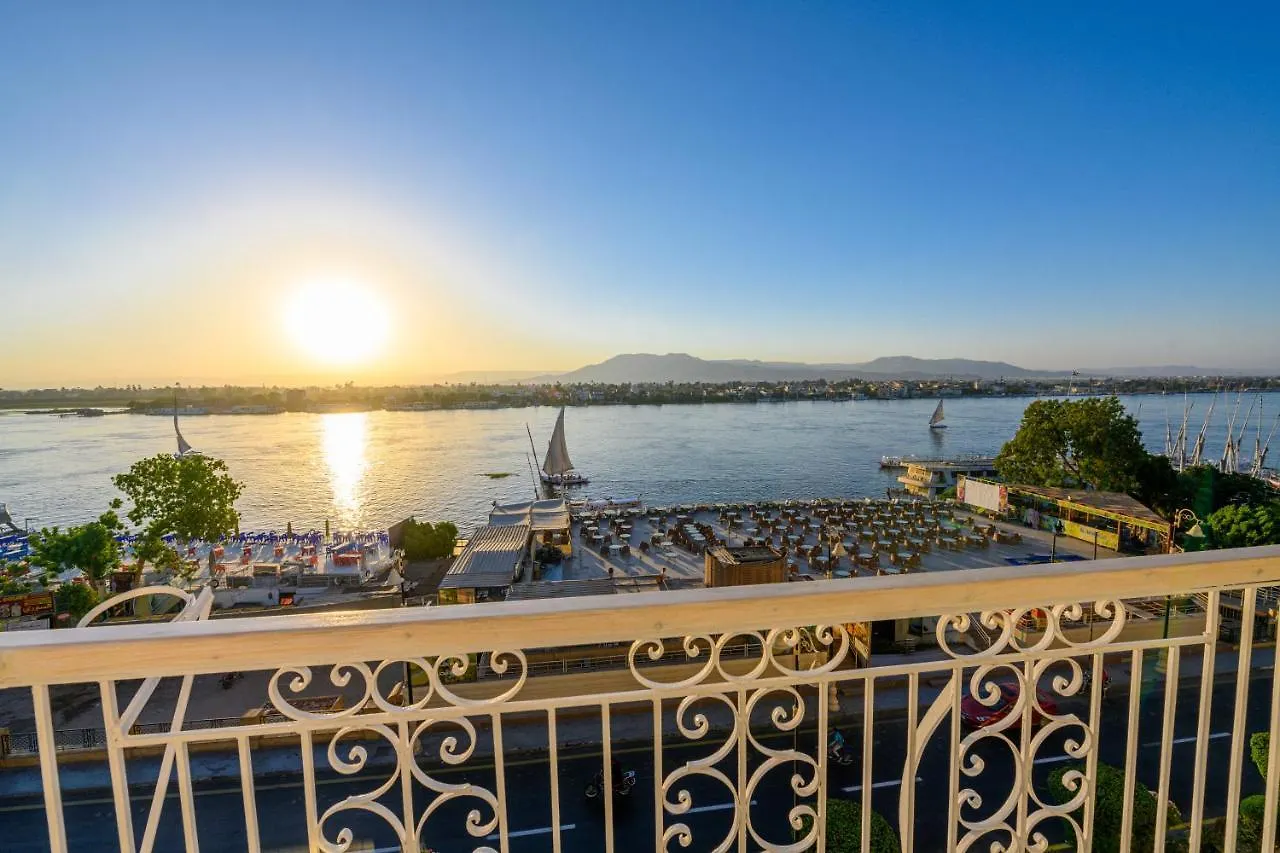 Rhapsody Of Luxor Apartment 0*,