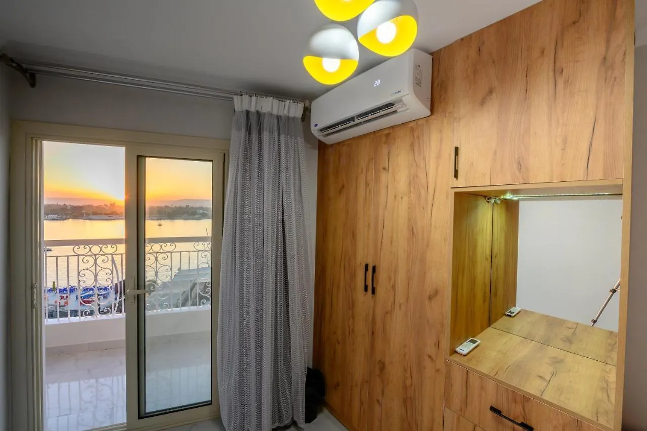 Rhapsody Of Luxor Apartment 0*,